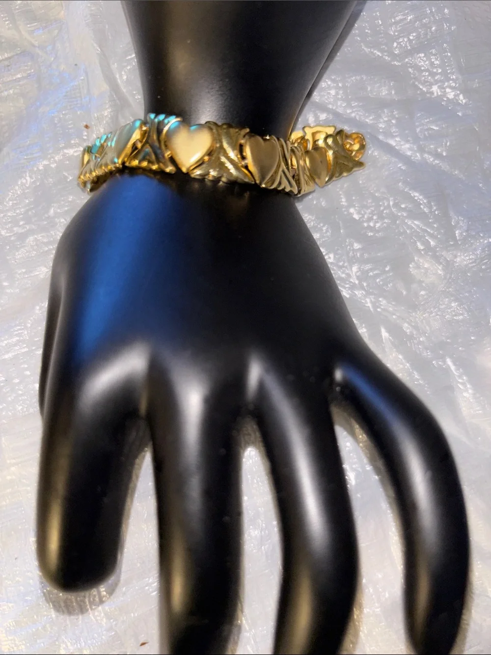 Kids Gold Heart Link Bracelet - Charming Heart Design
